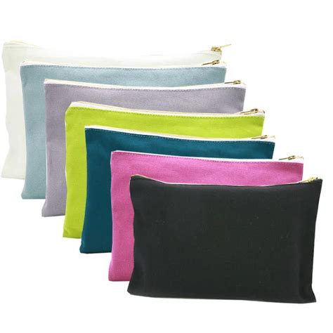 plain canvas makeup bags.